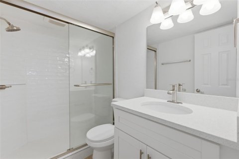 Купить кондоминиум в Сент-Пит-Бич, Флорида 6 комнат, 73.39м2, № 2120416 - фото 18