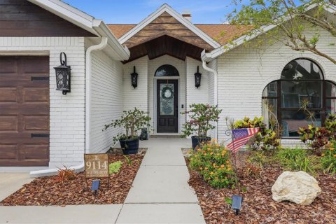 House in Bradenton, Florida 3 bedrooms, 174.01 sq.m. № 2100010 - photo 2