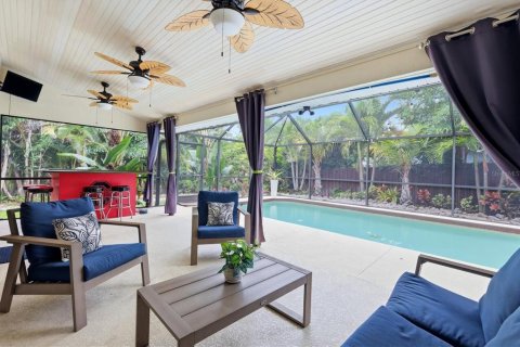 House in Bradenton, Florida 3 bedrooms, 174.01 sq.m. № 2100010 - photo 26