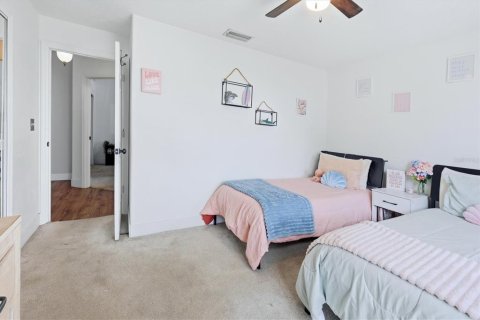 House in Bradenton, Florida 3 bedrooms, 174.01 sq.m. № 2100010 - photo 22