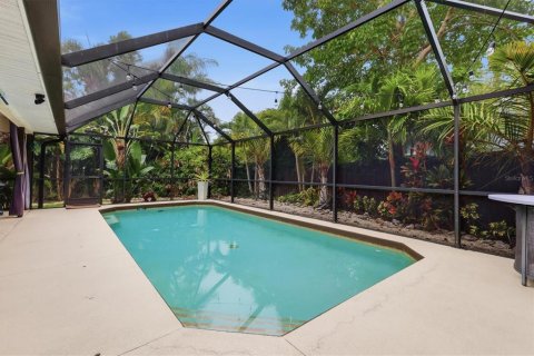 House in Bradenton, Florida 3 bedrooms, 174.01 sq.m. № 2100010 - photo 28