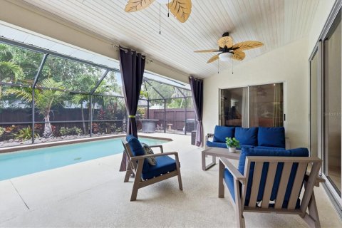 House in Bradenton, Florida 3 bedrooms, 174.01 sq.m. № 2100010 - photo 25