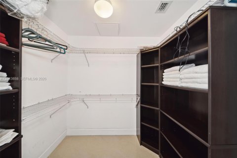 Condominio en alquiler en Hallandale Beach, Florida, 3 dormitorios, 191.84 m2 № 2145709 - foto 27