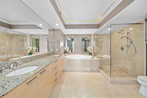 Condominio en alquiler en Hallandale Beach, Florida, 3 dormitorios, 191.84 m2 № 2145709 - foto 30