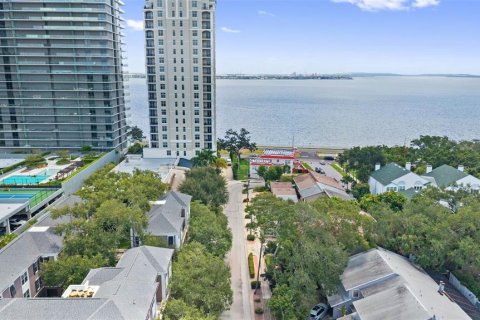 Touwnhouse à vendre à Tampa, Floride: 3 chambres, 222.97 m2 № 2291218 - photo 3