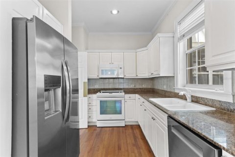Touwnhouse à vendre à Tampa, Floride: 3 chambres, 222.97 m2 № 2291218 - photo 18