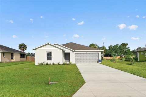Casa en venta en Port Charlotte, Florida, 4 dormitorios, 169.45 m2 № 2166802 - foto 4