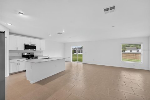 Casa en venta en Port Charlotte, Florida, 4 dormitorios, 169.45 m2 № 2166802 - foto 12
