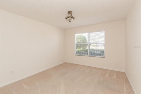 House in The Villages, Florida 3 bedrooms, 146.04 sq.m. № 1806668 - photo 7
