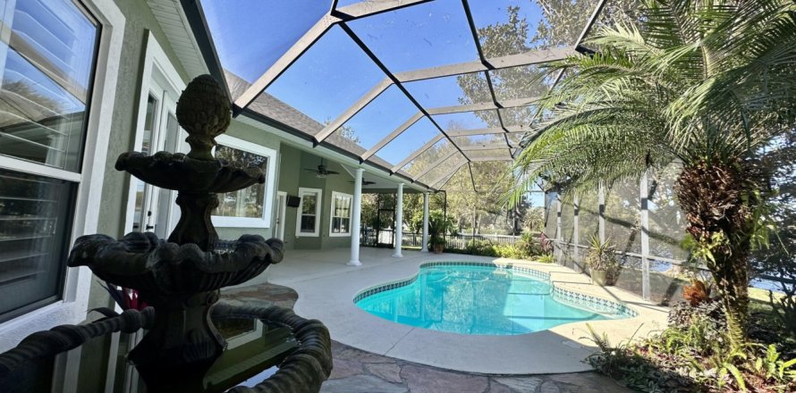 Villa ou maison à Jacksonville, Floride 5 chambres, 320.05 m2 № 885686