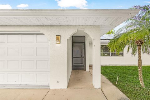 Villa ou maison à vendre à Port Charlotte, Floride: 3 chambres, 126.72 m2 № 2215477 - photo 3