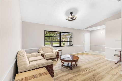 Villa ou maison à vendre à Port Charlotte, Floride: 3 chambres, 126.72 m2 № 2215477 - photo 6