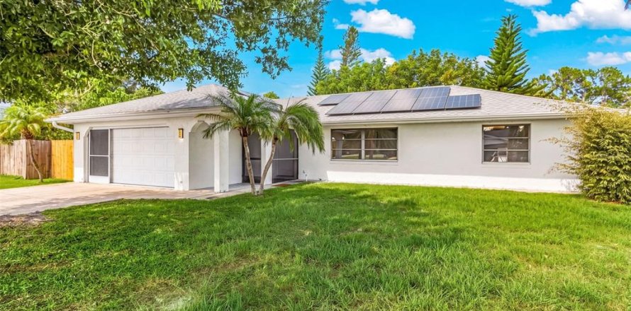 Villa ou maison à Port Charlotte, Floride 3 chambres, 126.72 m2 № 2215477