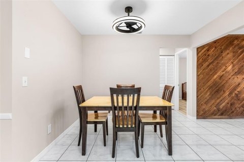 Villa ou maison à vendre à Port Charlotte, Floride: 3 chambres, 126.72 m2 № 2215477 - photo 10
