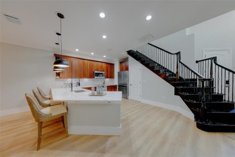 Adosado en venta en Palm Harbor, Florida, 3 dormitorios, 217.58 m2 № 2347846 - foto 10