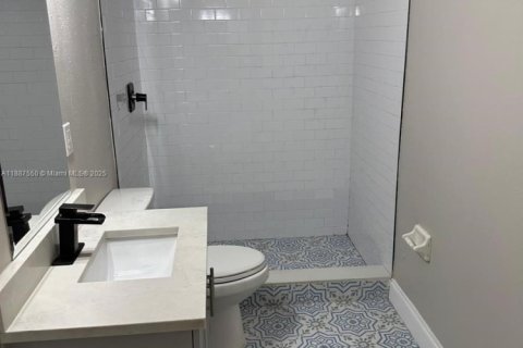 House in Tampa, Florida 44.59 sq.m. № 1941705 - photo 10