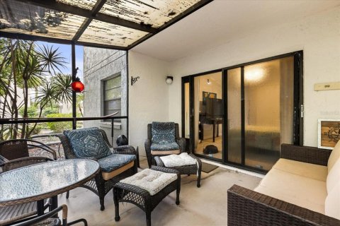 Condo in Winter Park, Florida, 2 bedrooms  № 1837634 - photo 19