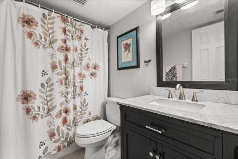 Condo in Winter Park, Florida, 2 bedrooms  № 1837634 - photo 17