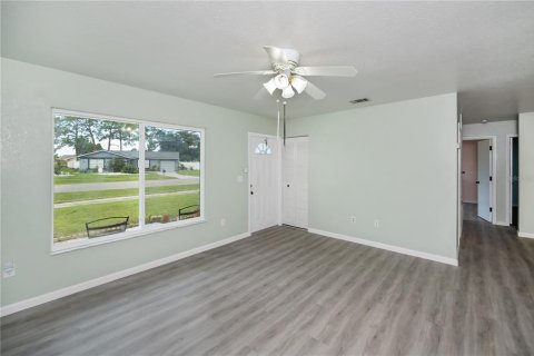 Villa ou maison à vendre à North Port, Floride: 2 chambres, 103.12 m2 № 1906657 - photo 14