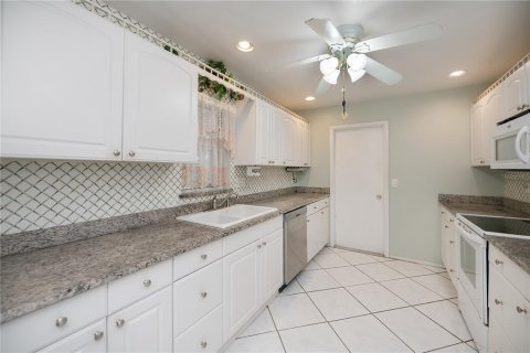 Villa ou maison à vendre à North Port, Floride: 2 chambres, 103.12 m2 № 1906657 - photo 20