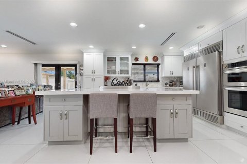 Купить виллу или дом в Хомстед, Флорида 3 спальни, 160.44м2, № 1984873 - фото 12