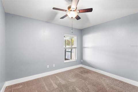 House in Winter Haven, Florida 4 bedrooms, 184.88 sq.m. № 2259301 - photo 26