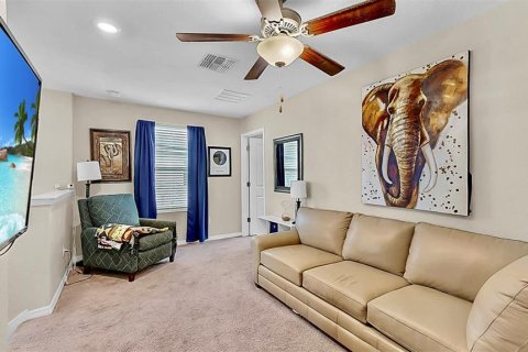 House in Wimauma, Florida 4 bedrooms, 177.81 sq.m. № 1723623 - photo 13