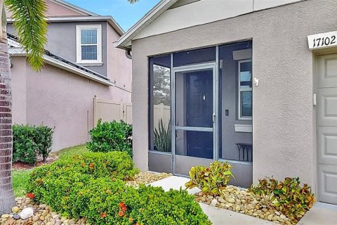 House in Wimauma, Florida 4 bedrooms, 177.81 sq.m. № 1723623 - photo 2