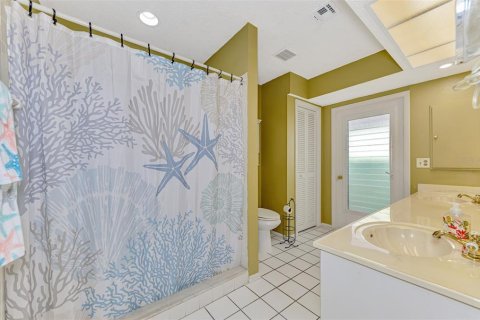 Villa ou maison à vendre à Venice, Floride: 2 chambres, 161.84 m2 № 2413666 - photo 26