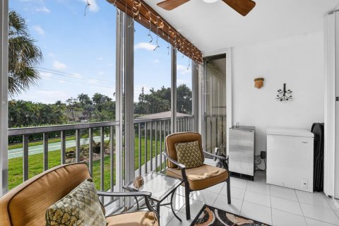 Condo in Delray Beach, Florida, 2 bedrooms № 2171909 - photo 16
