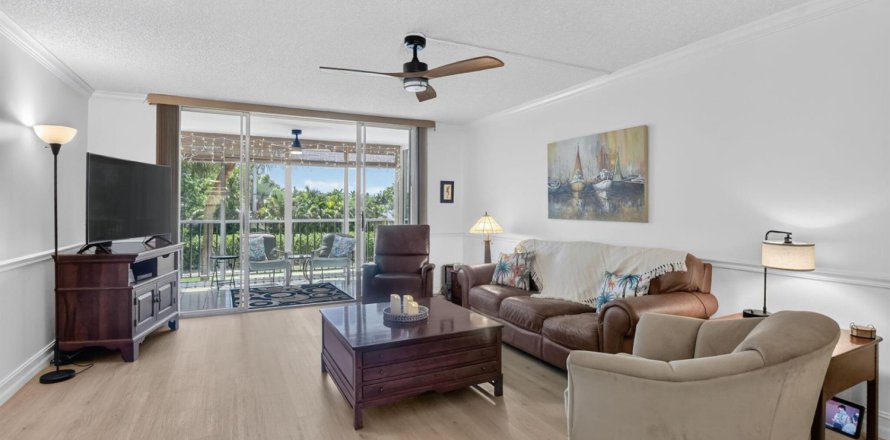 Condo in Delray Beach, Florida, 2 bedrooms № 2171909