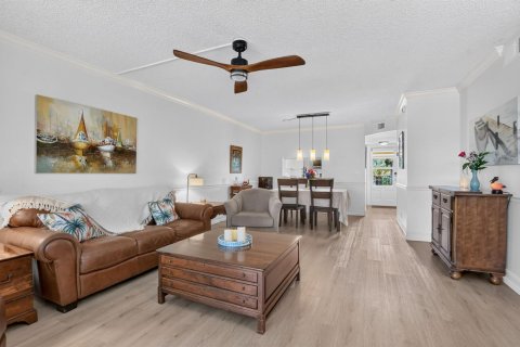 Condo in Delray Beach, Florida, 2 bedrooms № 2171909 - photo 14