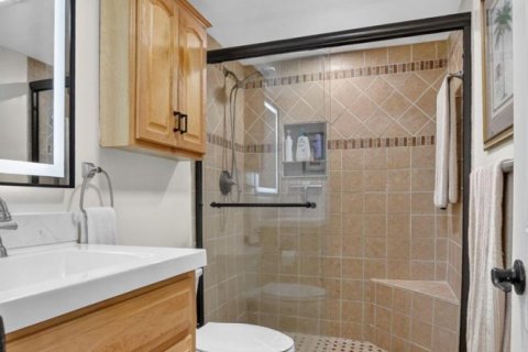 Condo in Delray Beach, Florida, 2 bedrooms № 2171909 - photo 7