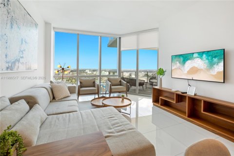 Condo in Miami, Florida, 1 bedroom  № 2044914