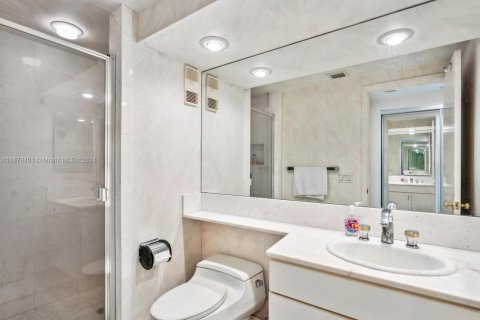 Купить кондоминиум в Авентура, Флорида 2 спальни, 177.44м2, № 1864284 - фото 16