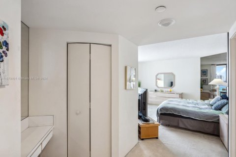 Купить кондоминиум в Авентура, Флорида 2 спальни, 177.44м2, № 1864284 - фото 17