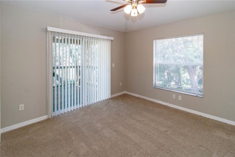 House in Hudson, Florida 3 bedrooms, 134.24 sq.m. № 1536643 - photo 11