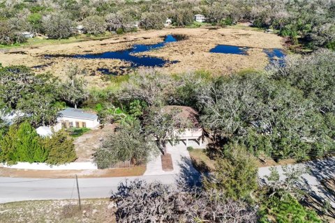 House in Hudson, Florida 3 bedrooms, 134.24 sq.m. № 1536643 - photo 2