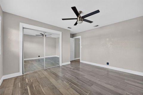 Villa ou maison à vendre à Tampa, Floride: 3 chambres, 122.45 m2 № 2341604 - photo 21