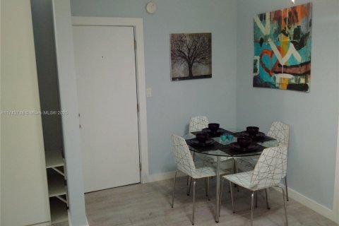 Купить кондоминиум в Майами-Бич, Флорида 1 спальня, 41.81м2, № 2054749 - фото 7