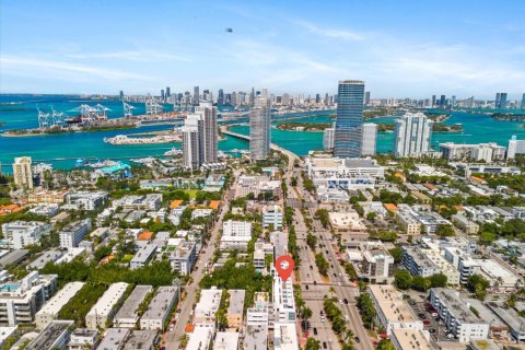 Condominio en venta en Miami Beach, Florida, 1 dormitorio, 79.99 m2 № 1875424 - foto 30