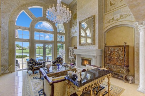 House in Boca Raton, Florida 7 bedrooms, 716.18 sq.m. № 2259791 - photo 6