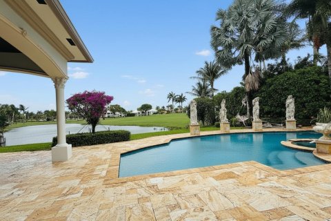 House in Boca Raton, Florida 7 bedrooms, 716.18 sq.m. № 2259791 - photo 29