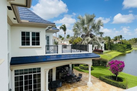 House in Boca Raton, Florida 7 bedrooms, 716.18 sq.m. № 2259791 - photo 26