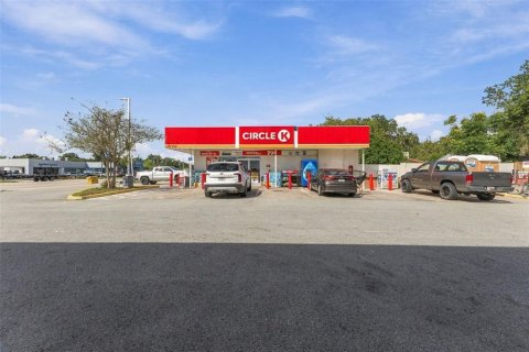 Immobilier commercial à vendre à Fort Meade, Floride: 238.02 m2 № 2425695 - photo 2