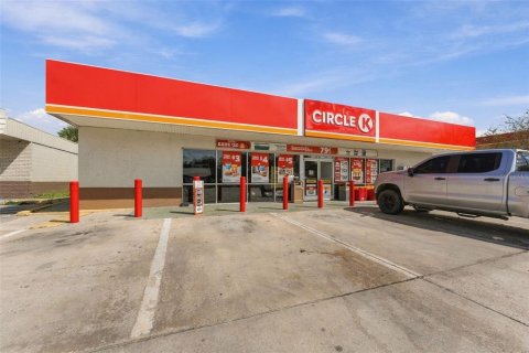 Immobilier commercial à Fort Meade, Floride 238.02 m2 № 2425695