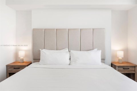 Купить кондоминиум в Майами, Флорида 2 спальни, 79.43м2, № 1938581 - фото 15