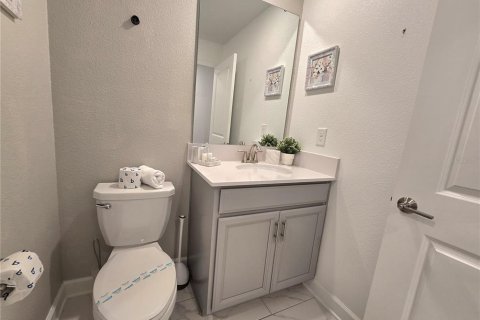 Townhouse in Davenport, Florida 5 bedrooms, 201.32 sq.m. № 1620980 - photo 16