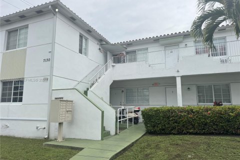 Estudio en Miami Beach, Florida № 2010579