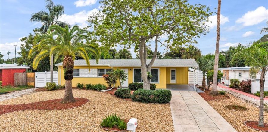 Villa ou maison à Bradenton, Floride 3 chambres, 120.03 m2 № 2407146